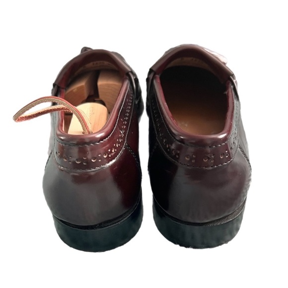 GH Weejuns Kiltie Tassle Loafers- Size 10 - Picture 5 of 7